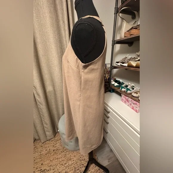 Summary dress - Picture 3 of 3